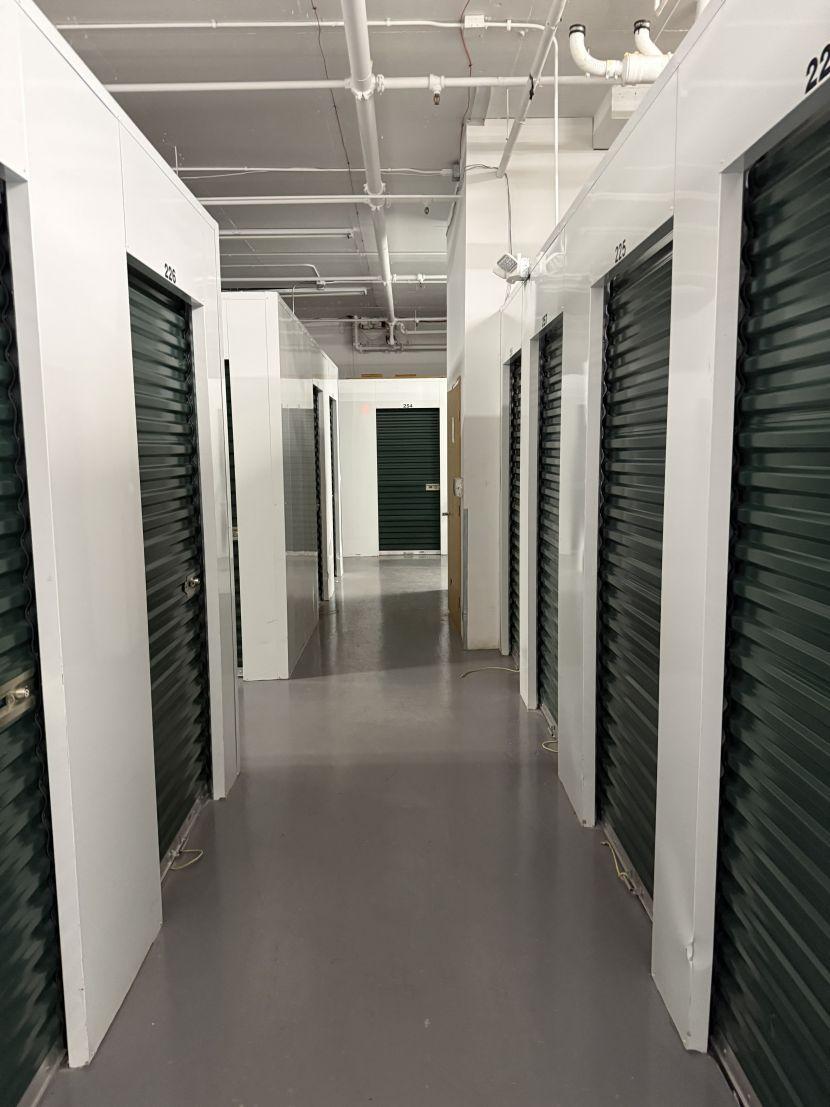 Indoor climate-controlled storage units in Avon, CO