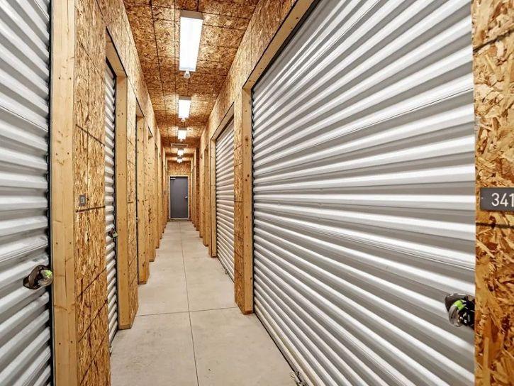 Indoor climate-controlled storage units in Arundel at 1448 Portland Rd