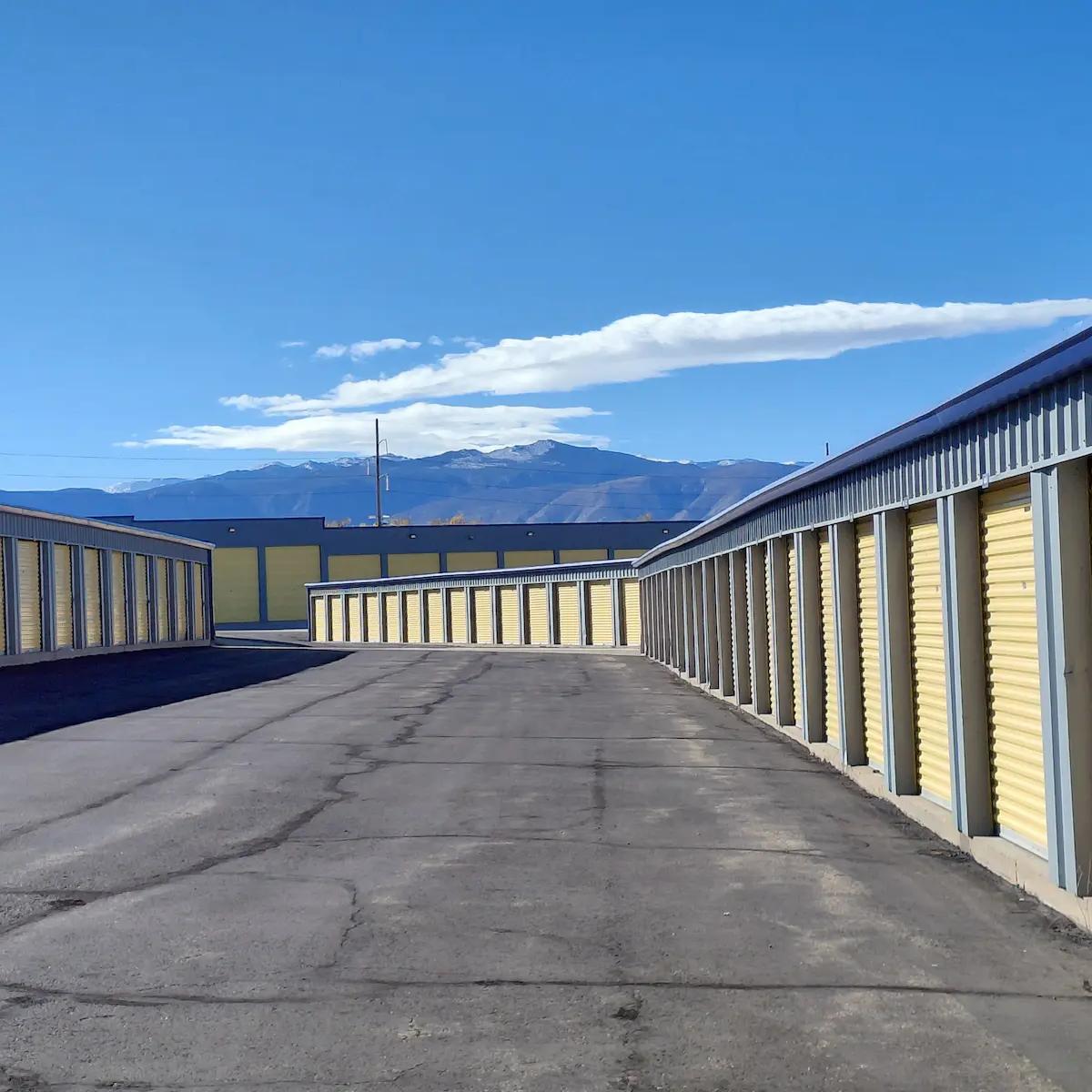 Drive-up access storage units in Sheridan, WY, on Coffeen Avenue.