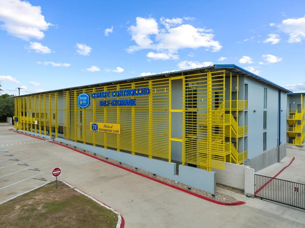 Climate-controlled self-storage units in Austin off North FM 620.