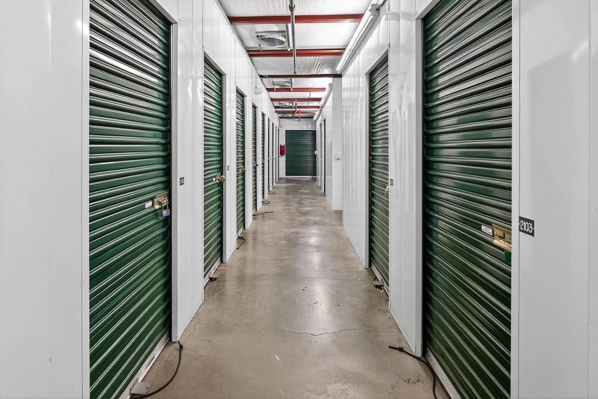 Climate-controlled self-storage units in Vacaville, CA, at Storage Star for temperature-sensitive belongings.