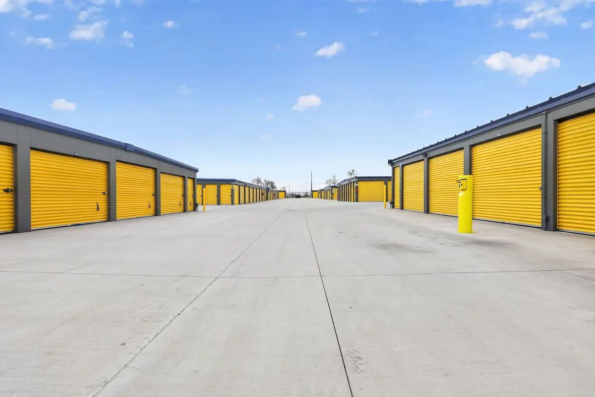 Wide drive aisles with easy access to storage units at Storage Star Cheyenne Wyott Drive