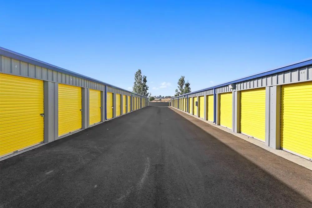 Drive-up storage units in Twin Falls for boat storage, car storage, and more.