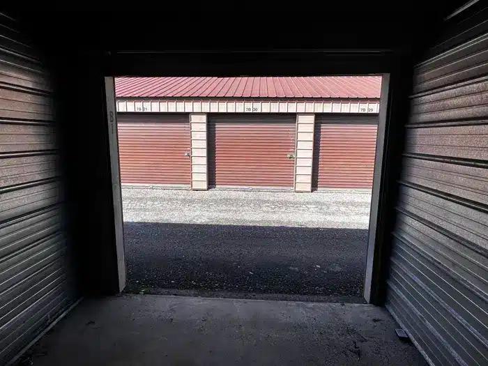 drive up storage units