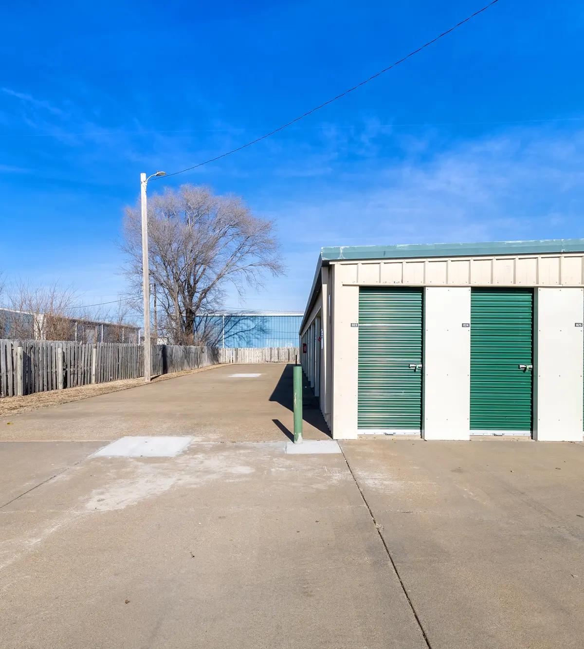 Kansas - Salina - Beverly Drive