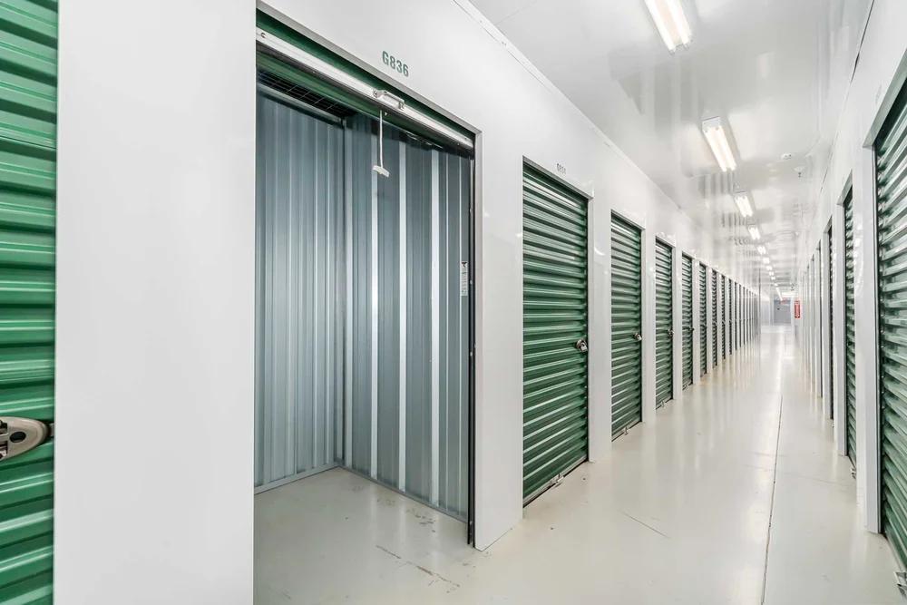 drive up storage units