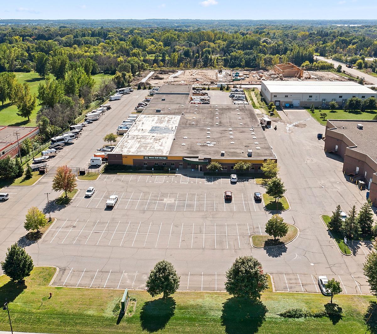 Minnesota - Orono - Wayzata Blvd